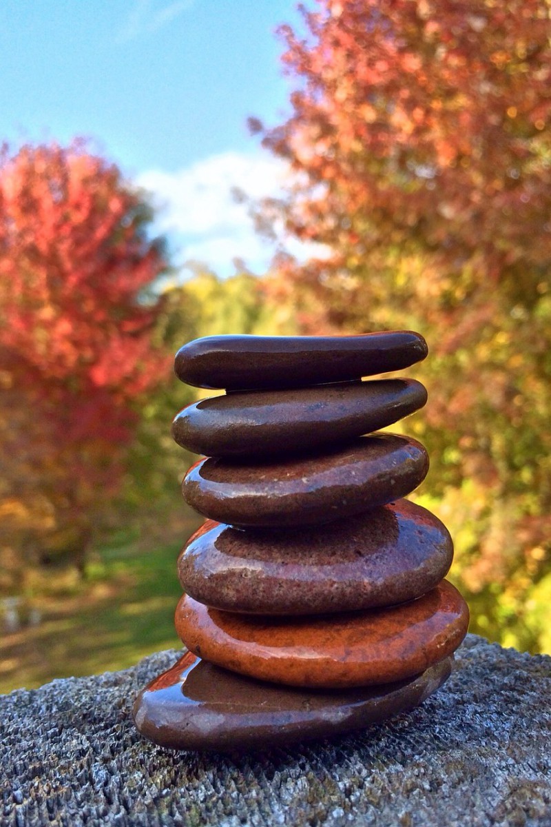 stacking stones 667432 1280